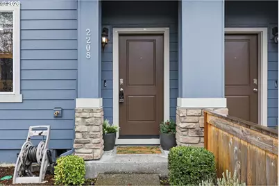 2208 NE Four Seasons Ln, Vancouver, WA 98684 - Photo 2