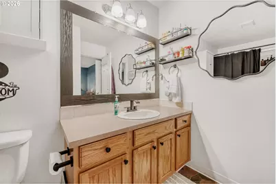 20520 NE Shore View Dr, Fairview, OR 97024 - Photo 18