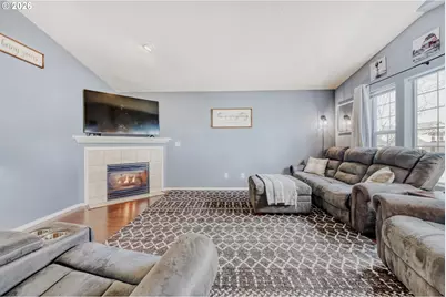 20520 NE Shore View Dr, Fairview, OR 97024 - Photo 6