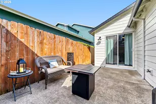 20520 NE Shore View Dr, Fairview, OR 97024 - Photo 24