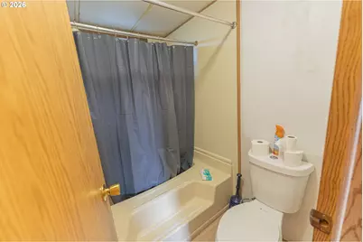8305 Stark St, Rockaway Beach, OR 97136 - Photo 16