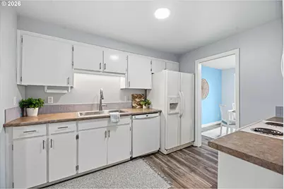 20464 SW Rosa Dr, Beaverton, OR 97078 - Photo 12