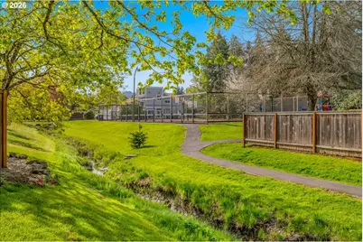 20464 SW Rosa Dr, Beaverton, OR 97078 - Photo 36