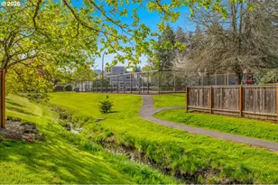 20464 SW Rosa Dr, Beaverton, OR 97078 - Photo 36