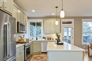 9156 N Pier Park Pl, Portland, OR 97203 - Photo 16