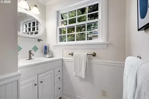 158 W 21st Ave, Eugene, OR 97405 - Photo 16