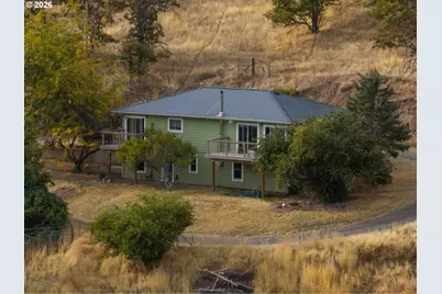 4255 Pleasant Ridge Rd, The Dalles, OR 97058 - Photo 1