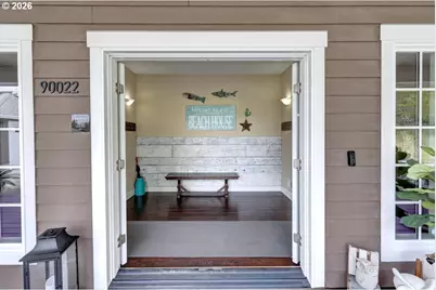 90022 Ocean Dr, Warrenton, OR 97146 - Photo 4