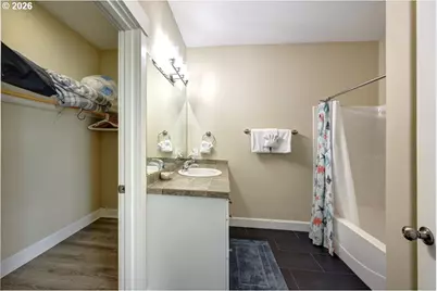 90022 Ocean Dr, Warrenton, OR 97146 - Photo 20