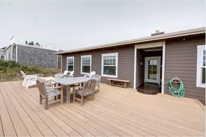 90022 Ocean Dr, Warrenton, OR 97146 - Photo 28