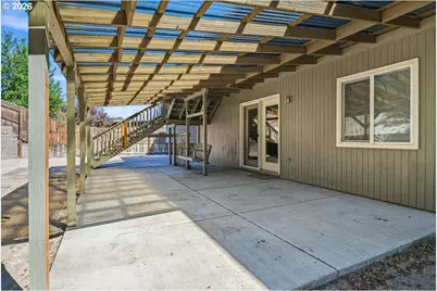 2439 SW 33rd St, Redmond, OR 97756 - Photo 42