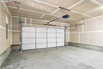 2439 SW 33rd St, Redmond, OR 97756 - Photo 40