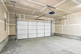 2439 SW 33rd St, Redmond, OR 97756 - Photo 40