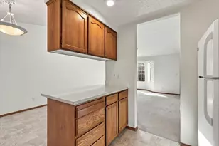 4721 SW Brugger St, Portland, OR 97219 - Photo 12