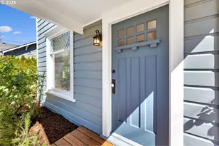 812 Jefferson St, Oregon City, OR 97045 - Photo 2