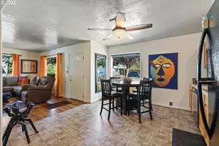 7636 SE Henderson St, Portland, OR 97206 - Photo 8