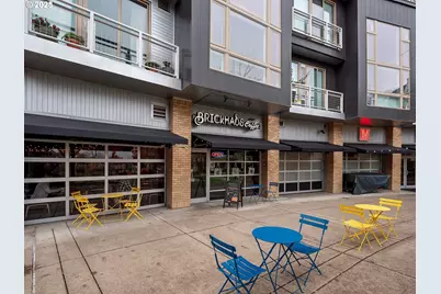 12600 SW Crescent St #420, Beaverton, OR 97005 - Photo 38