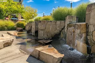 12600 SW Crescent St, Beaverton, OR 97005 - Photo 42