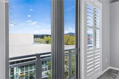 12600 SW Crescent St #420, Beaverton, OR 97005 - Photo 28