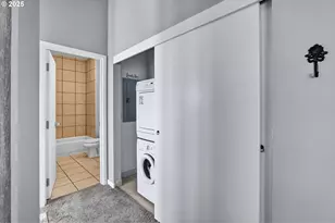 12600 SW Crescent St, Beaverton, OR 97005 - Photo 30