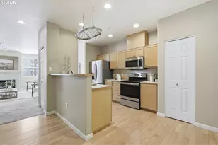 15430 SW Sparrow Loop, Beaverton, OR 97007 - Photo 16