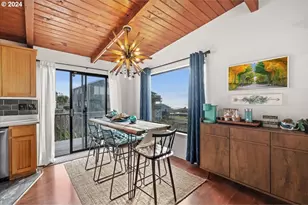 1906 NE 69th St, Lincoln City, OR 97367 - Photo 4