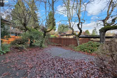 605 Fulvue Dr, Eugene, OR 97405 - Photo 30