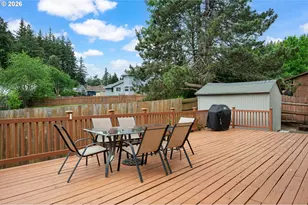 11240 SE Cranberry Loop, Clackamas, OR 97015 - Photo 34