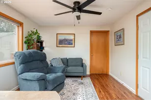 11240 SE Cranberry Loop, Clackamas, OR 97015 - Photo 16
