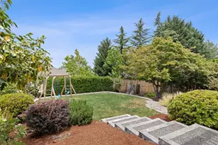 11225 SE Lexington St, Portland, OR 97266 - Photo 32