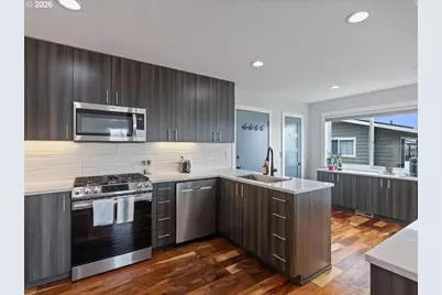 11225 SE Lexington St, Portland, OR 97266 - Photo 8