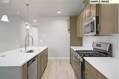 1304 W 11th St, La Center, WA 98629 - Photo 14