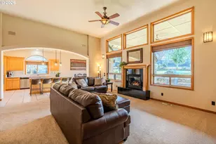 15580 S Mason Heights Dr, Oregon City, OR 97045 - Photo 10