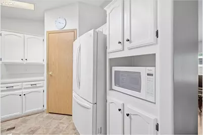 385 SE Anchor Ave, Depoe Bay, OR 97341 - Photo 8