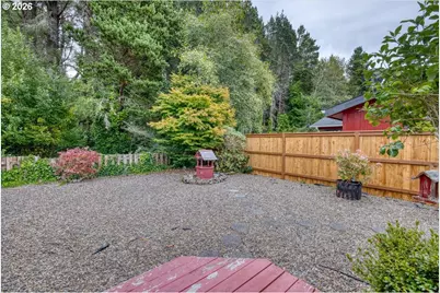 385 SE Anchor Ave, Depoe Bay, OR 97341 - Photo 36