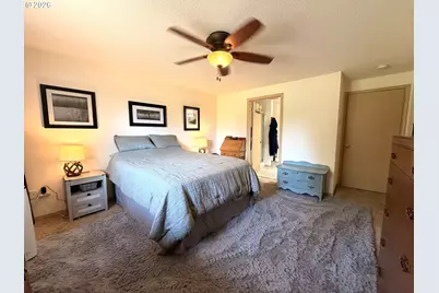 11510 Tiller Trail Hwy, Days Creek, OR 97429 - Photo 14