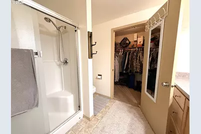 11510 Tiller Trail Hwy, Days Creek, OR 97429 - Photo 16