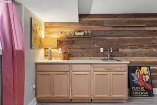 10644 NE Russell Ct, Portland, OR 97220 - Photo 26