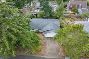 1265 Laurel St, Florence, OR 97439 - Photo 2