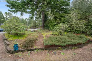 1265 Laurel St, Florence, OR 97439 - Photo 38