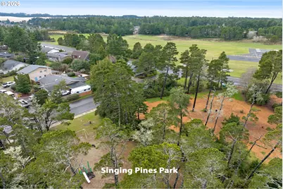 1265 Laurel St, Florence, OR 97439 - Photo 40