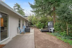 1265 Laurel St, Florence, OR 97439 - Photo 34