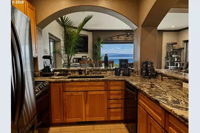 28978 Vizcaino Ct, Gold Beach, OR 97444 - Photo 10