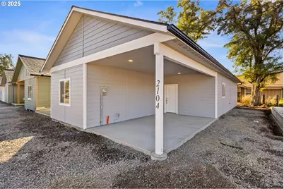 2104 True Ave, La Grande, OR 97850 - Photo 1