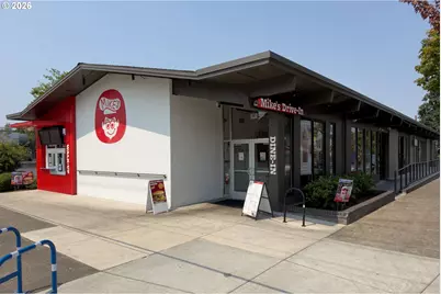 7805 N Hereford Ave, Portland, OR 97203 - Photo 48