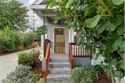 7805 N Hereford Ave, Portland, OR 97203 - Photo 2