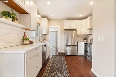 7805 N Hereford Ave, Portland, OR 97203 - Photo 12