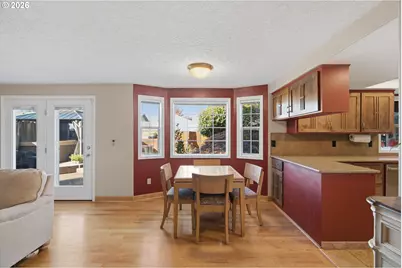 714 NW 4th Ave, Battle Ground, WA 98604 - Photo 8