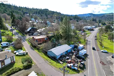 102 Idaho St, Mosier, OR 97040 - Photo 24