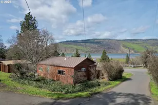 102 Idaho St, Mosier, OR 97040 - Photo 1